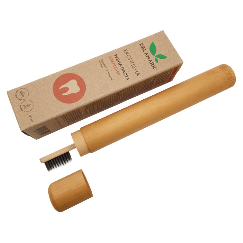Комплект "Для подорожі": зубна щітка Ecogrizzly + футляр + паста Delamark